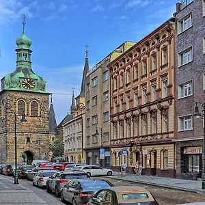 peters-tower-apartments.praguehotelsweb.com/